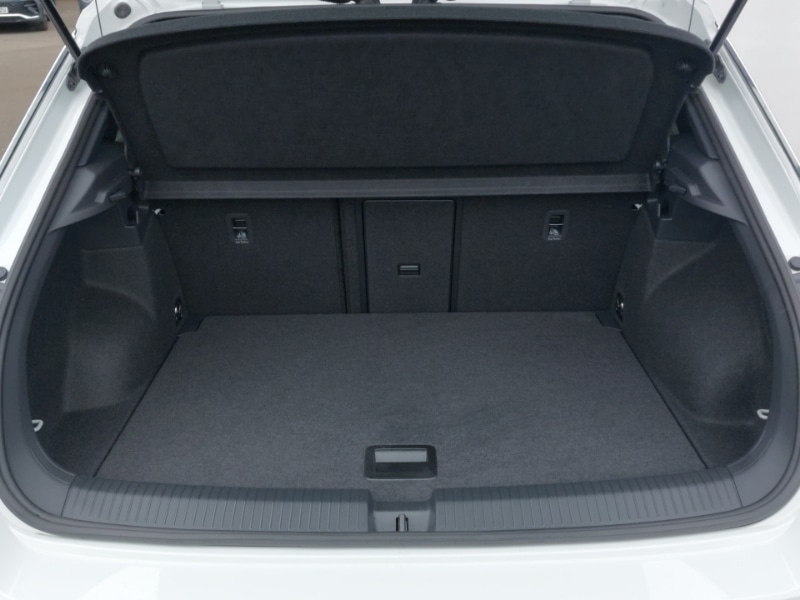 Used Volkswagen T-Roc 2024 for sale - 76506451: Photo 8