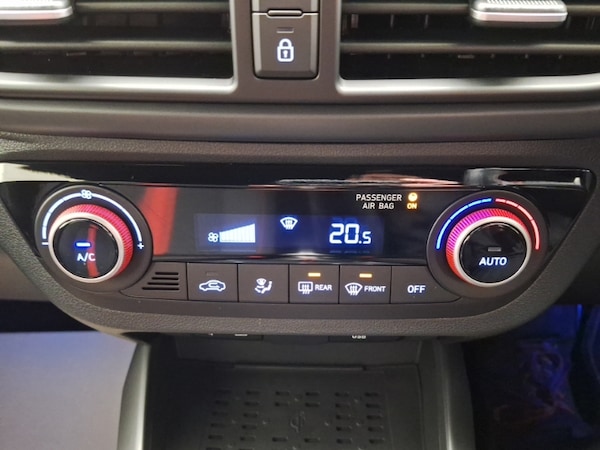 Used Hyundai i10 2025 for sale - 76331244: Photo 12
