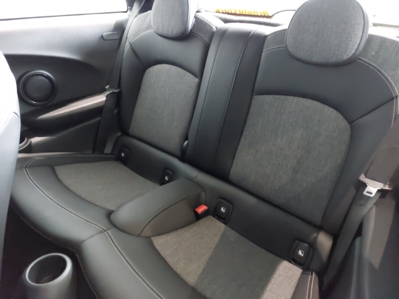 Used MINI Hatch 2023 for sale - 77949039: Photo 6