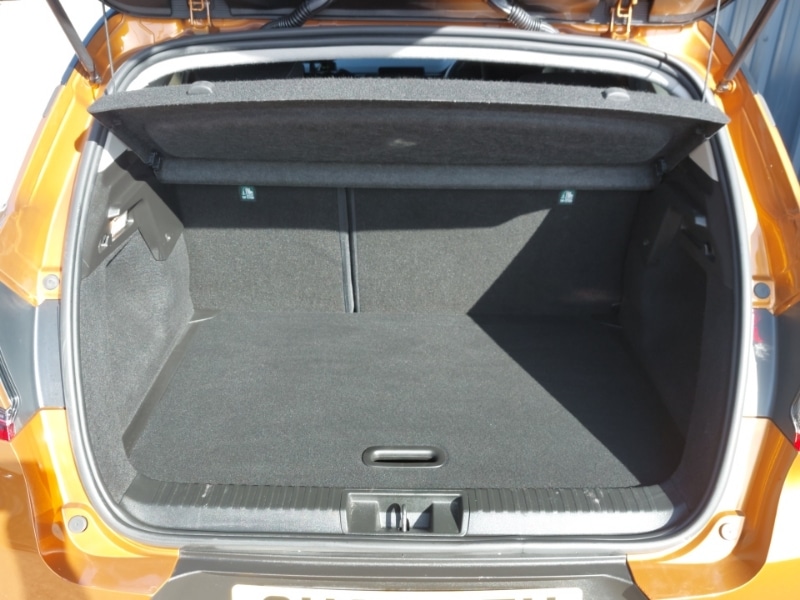 Used Renault Captur 2020 for sale - 77956004: Photo 8