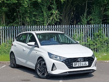 Used Hyundai i20 2023 for sale - 79638248: Photo
