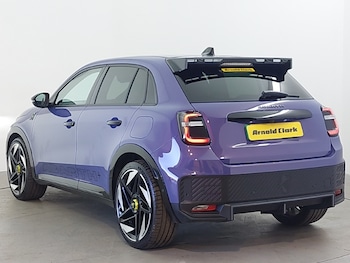 Used Abarth 600e 2025 for sale - 78347064: Photo