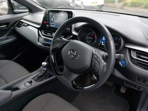 Used Toyota C-HR 2022 for sale - 76301222: Photo 10