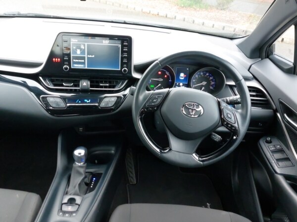 Used Toyota C-HR 2022 for sale - 76301222: Photo 7