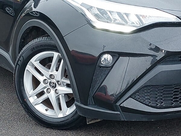 Used Toyota C-HR 2022 for sale - 76301222: Photo 9
