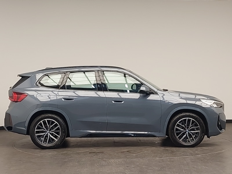 Used BMW iX1 2024 for sale - 76335433: Photo 2