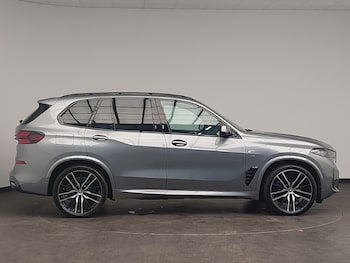 Used BMW X5 2025 for sale - 77339040: Photo