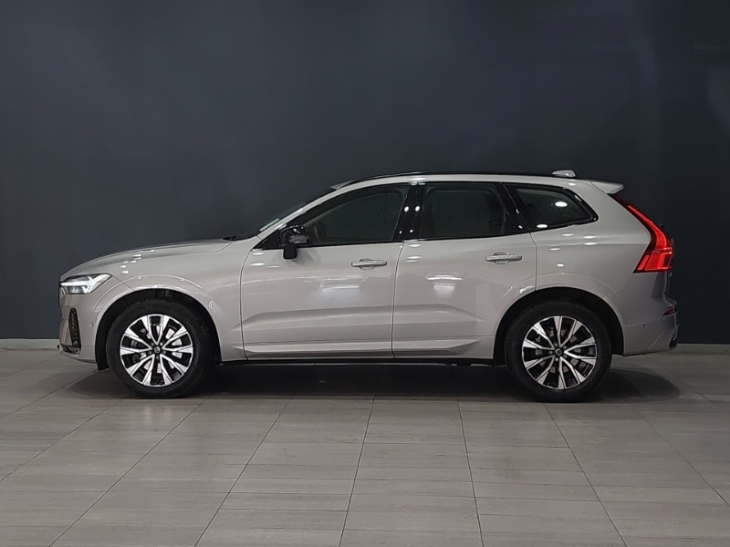 Used Volvo XC60 2023 for sale - 76348156: Photo 4