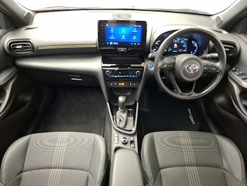 Used Toyota Yaris Cross 2022 for sale - 75873355: Photo