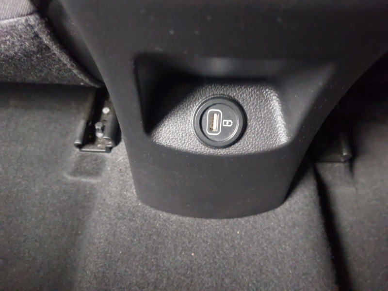 Used Kia Stonic 2022 for sale - 76442374: Photo 10