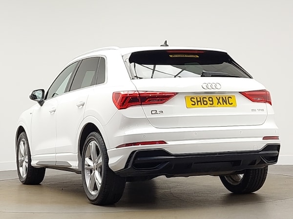 Used Audi Q3 2019 for sale - 76282380: Photo 3