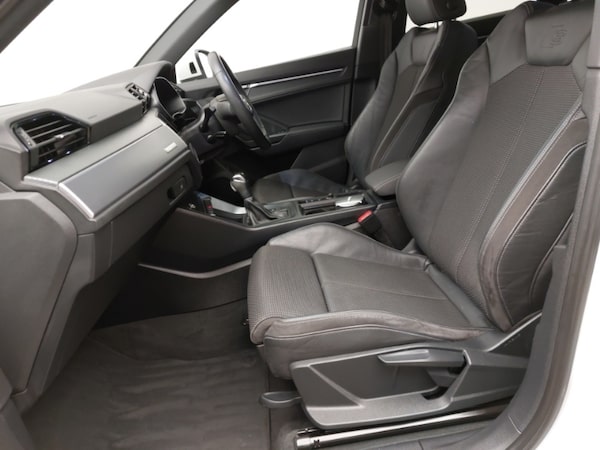 Used Audi Q3 2019 for sale - 76282380: Photo 5