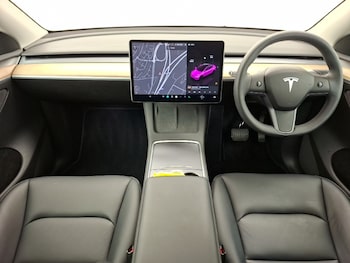 Used Tesla Model Y 2022 for sale - 77004060: Photo