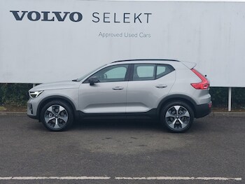 Used Volvo XC40 2025 for sale - 75913939: Photo