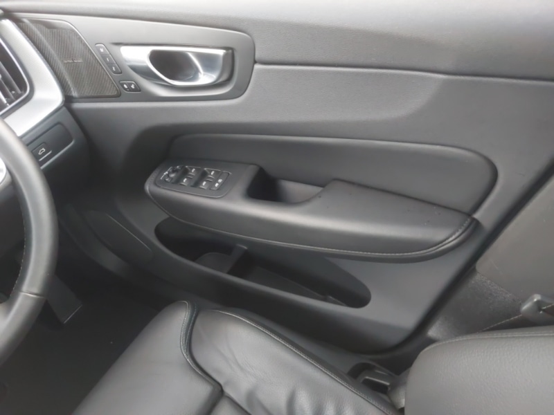 Used Volvo XC60 2024 for sale - 76431327: Photo 10