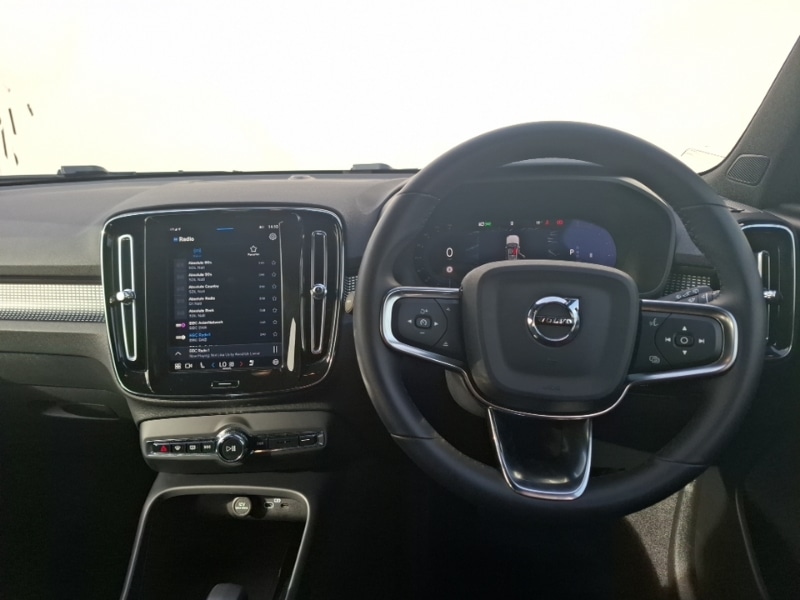 Used Volvo XC40 2024 for sale - 76354129: Photo 11