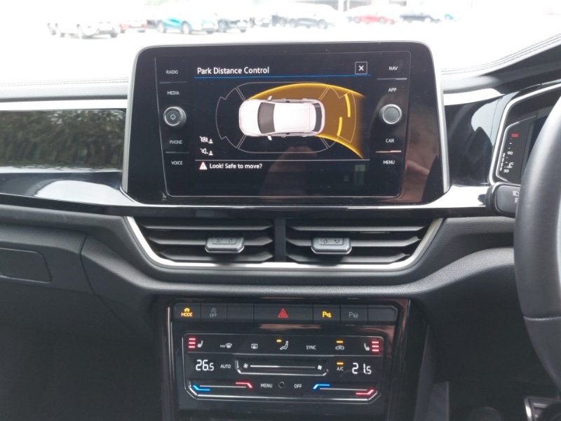 Used Volkswagen T-Roc 2024 for sale - 76700125: Photo 11