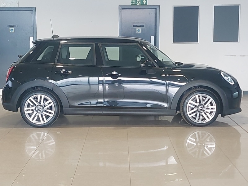 Used MINI Cooper 2025 for sale - 77266066: Photo 2