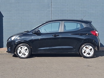 Used Hyundai i10 2022 for sale - 78694696: Photo