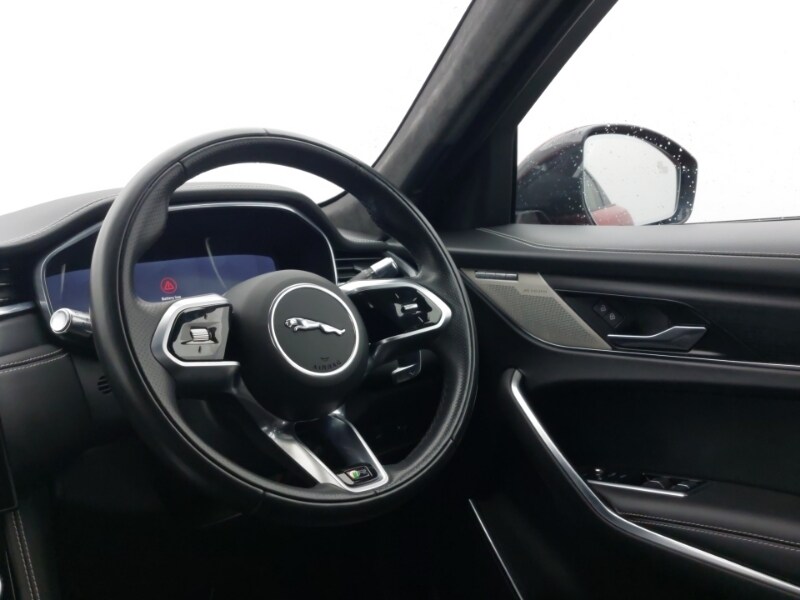 Used Jaguar F-Pace 2021 for sale - 76817034: Photo 10