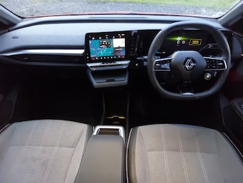 Used Renault Megane E Tech 2024 for sale - 77299207: Photo