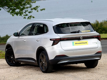 Used MG MGS5 2025 for sale - 77015077: Photo