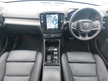 Used Volvo XC40 2024 for sale - 78071535: Photo