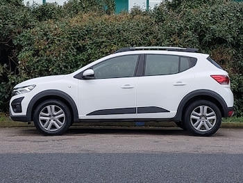 Used Dacia Sandero Stepway 2022 for sale - 78343362: Photo