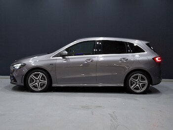 Used Mercedes-Benz B Class 2020 for sale - 77237353: Photo