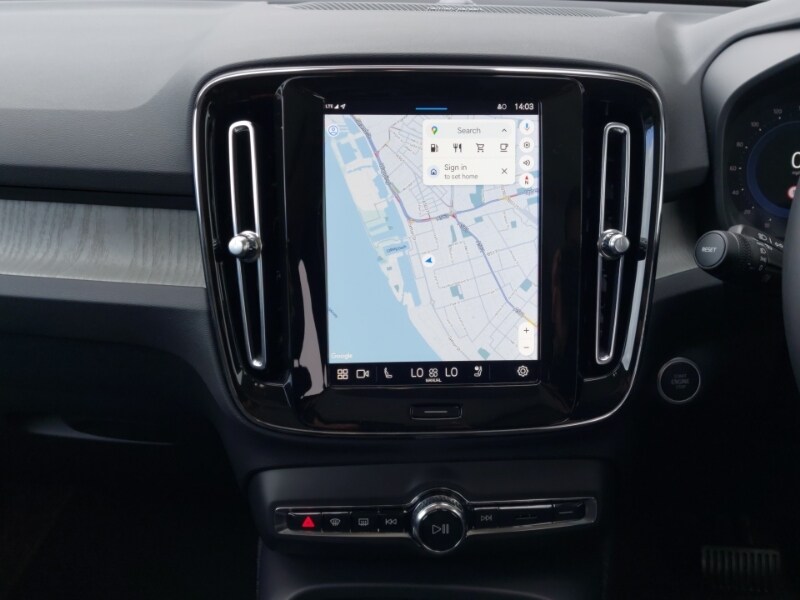 Used Volvo XC40 2024 for sale - 77265952: Photo 10