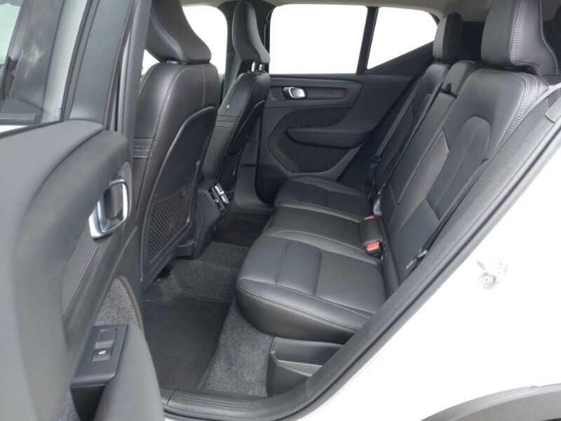 Used Volvo XC40 2024 for sale - 77265952: Photo 6