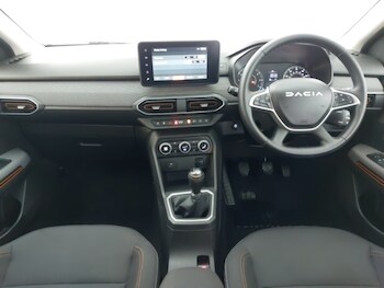 Used Dacia Sandero Stepway 2023 for sale - 78848210: Photo