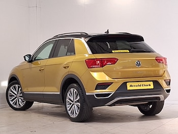 Used Volkswagen T-Roc 2021 for sale - 78346998: Photo
