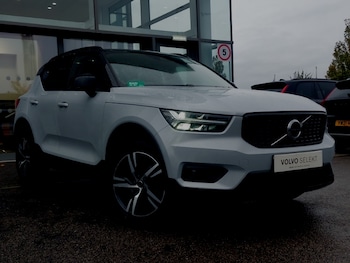 Volvo - XC40