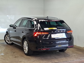 Used Skoda Octavia 2024 for sale - 79069736: Photo