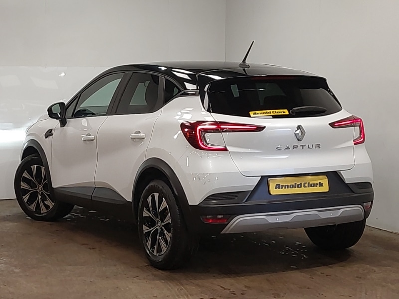 Used Renault Captur 2022 for sale - 77371632: Photo 3