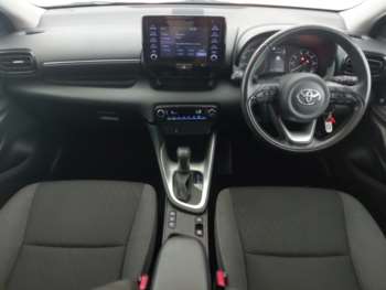 Used Toyota Yaris 2022 for sale - 74897338: Photo