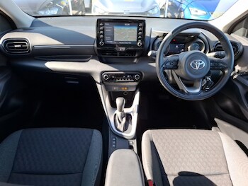 Used Toyota Yaris 2023 for sale - 78439061: Photo