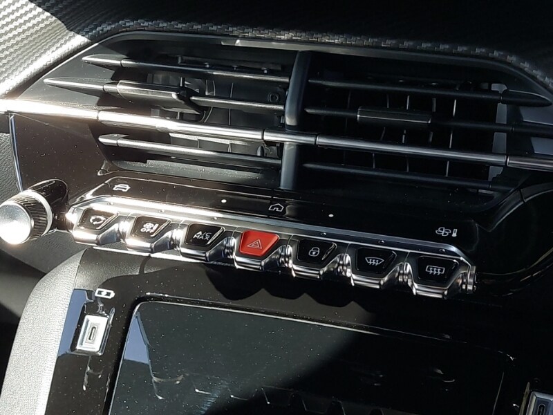 Used Peugeot 2008 2024 for sale - 77832975: Photo 11