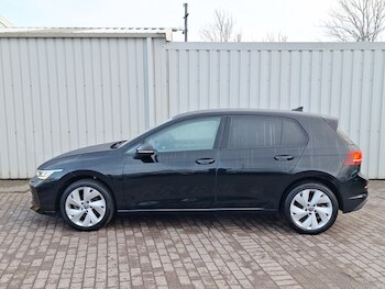 Used Volkswagen Golf 2024 for sale - 76983613: Photo