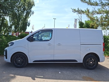 Used Vauxhall Vivaro 2025 for sale - 79513348: Photo