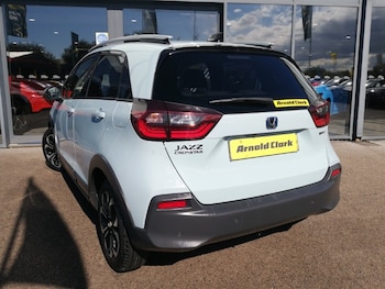 Used Honda Jazz 2020 for sale - 76145051: Photo 3