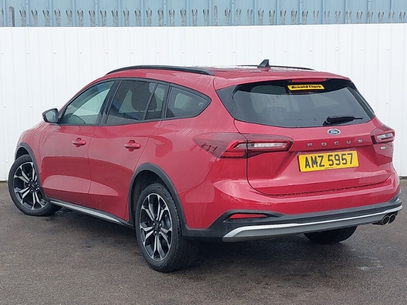 Used Ford Focus 2023 for sale - 77949920: Photo 3