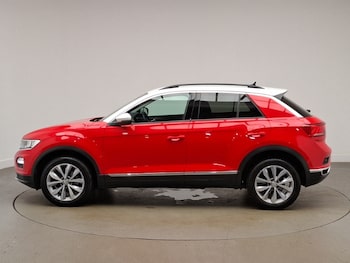 Used Volkswagen T-Roc 2019 for sale - 76447515: Photo