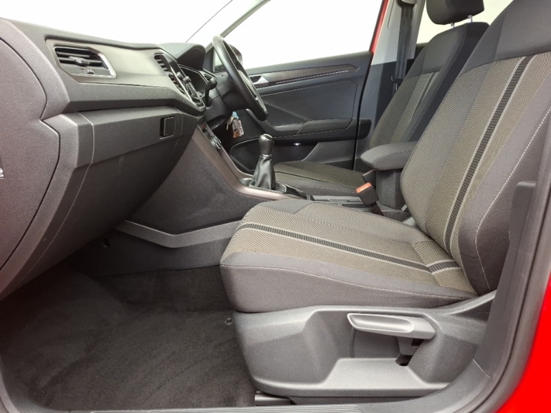 Used Volkswagen T-Roc 2019 for sale - 76447515: Photo 5