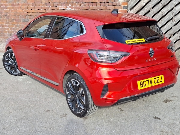 Used Renault Clio 2024 for sale - 76288771: Photo 3