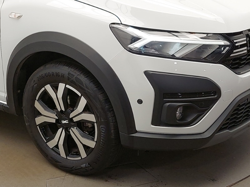 Used Dacia Sandero Stepway 2023 for sale - 76846612: Photo 9