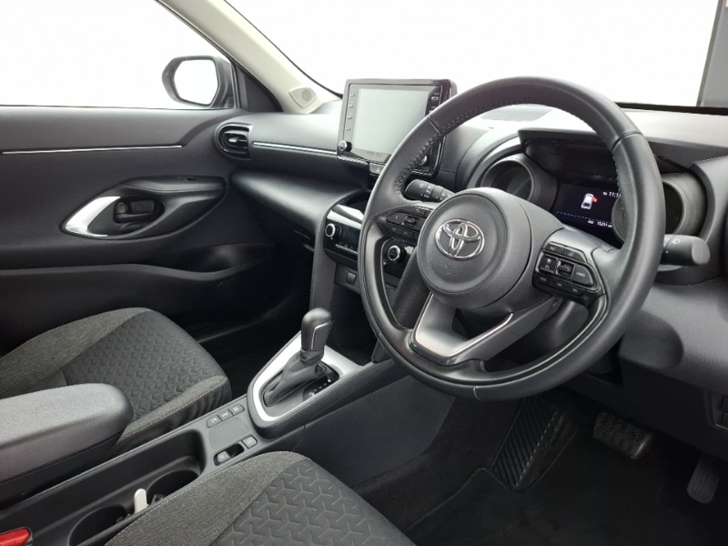 Used Toyota Yaris Cross 2022 for sale - 76619331: Photo 12