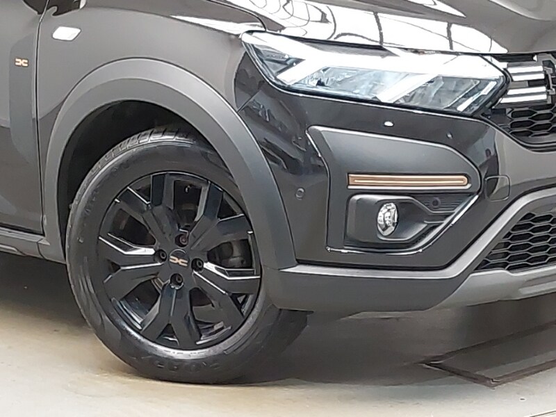 Used Dacia Sandero Stepway 2023 for sale - 76737341: Photo 9