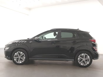 Used Hyundai KONA 2023 for sale - 76987495: Photo